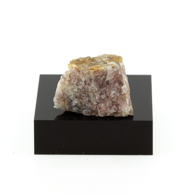 Mineralien Und Edelsteine. Graftonit. 19,4 Ct. Grafton, Me, USA.