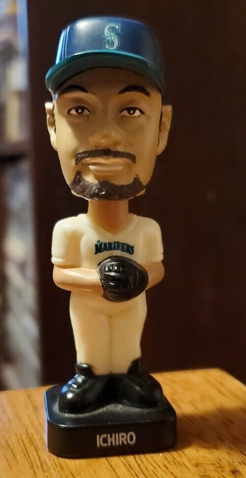 Ichiro Suzuki Bobblehead #51 Seattle Mariners 2002 Post Ichiro Suzuki Bobblehead #51 Seattle Mariners 2002 Post