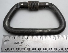 OMEGA CLASSIFIED 5" Screw Lock Large D 1/2" Steel Carabiner