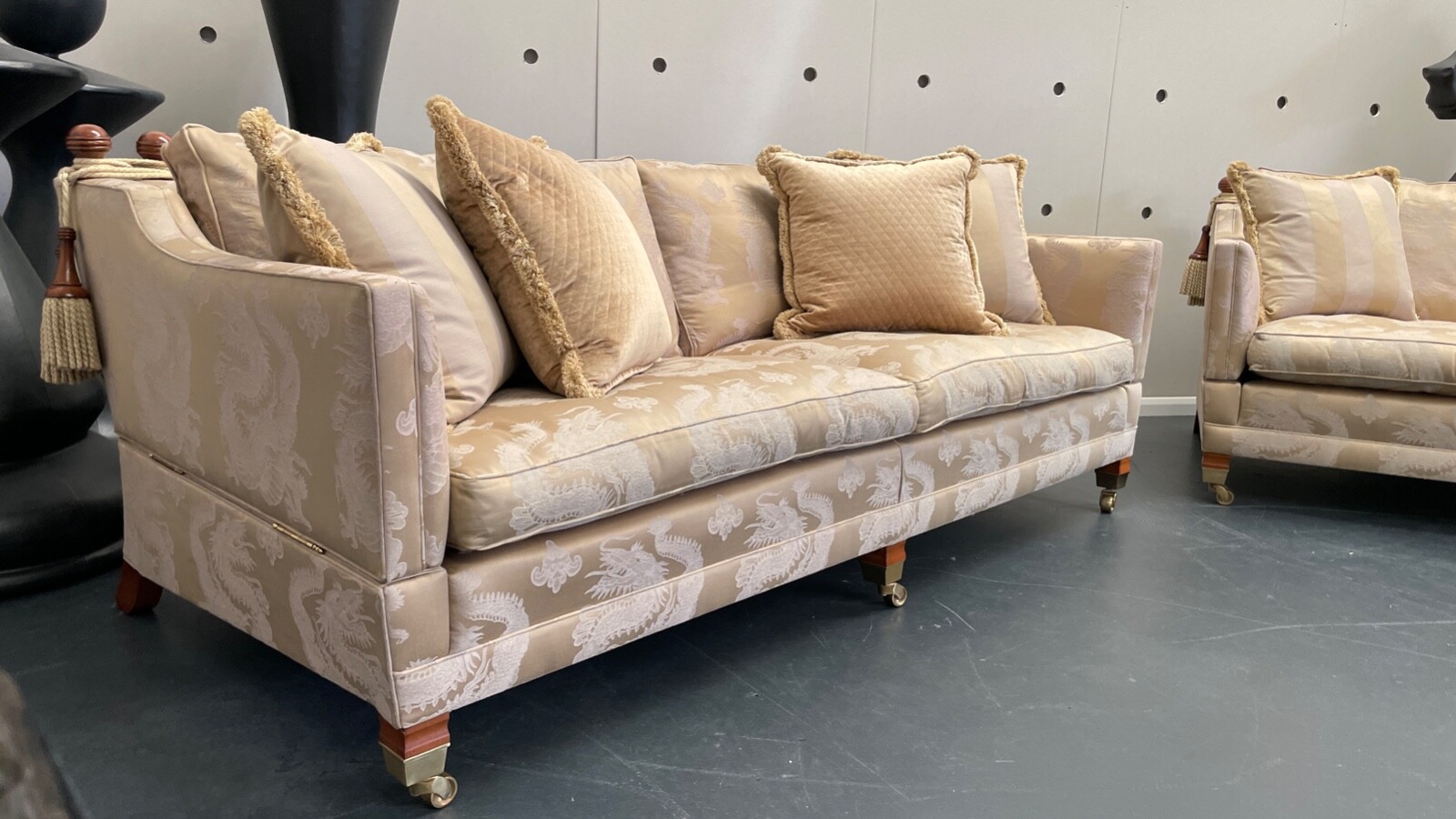 DURESTA TRAFALGAR LARGE 4 + 3 SEATER SUITE SOFA CLASSIC KNOLE DROP ARM