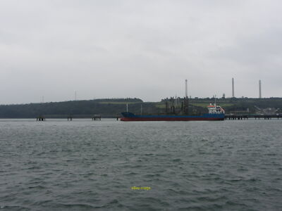 Foto 6x4 Bro Granit in Milford Haven c2012