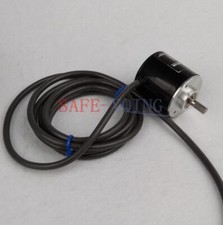 ONE Omron E6B2-CWZ3E 300P/R Rotary Encoder 300P New