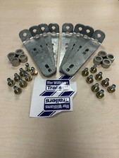 Genuine Ifor Williams Flatbed Twin & Tri-axle Mudguard Bracket Kit