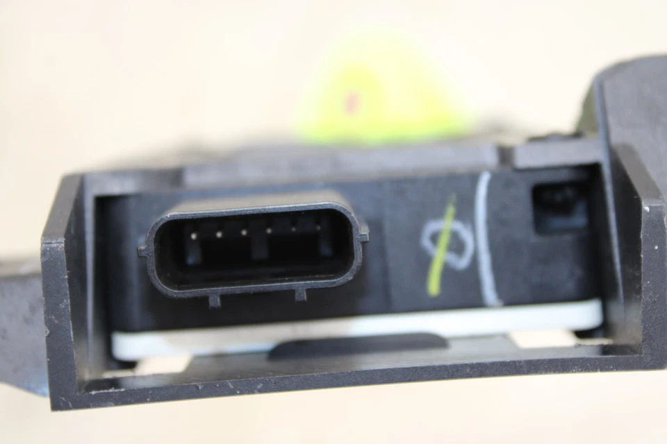 Módulo de punto ciego trasero izquierdo Acura RLX 2014-2015 36935-TY2-A030 OEM KP172 Foto 3 de 4