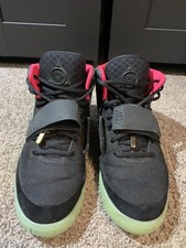 Nike Air Yeezy 2 NRG Solar Red 2012 size 12 pure platinum red october 11.5 zen