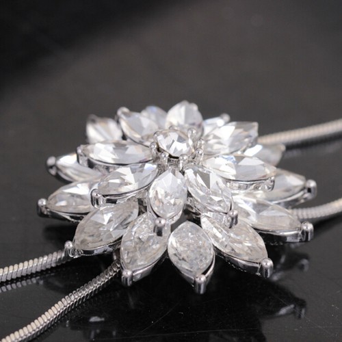 CADENA Y COLGANTE PRECIOSO CON FLOR AURORA BOREAL DE CRISTAL CON METAL PLATEADO - Picture 4 of 6