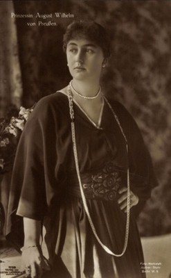 Ak Prinzessin August Wilhelm von Preußen, Alexandra Viktoria,... - 4434191