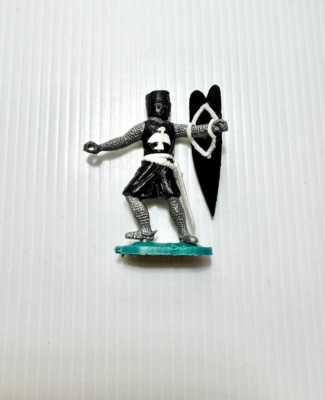 Timpo Toys Black Knight /Foot Soldier W/Shield