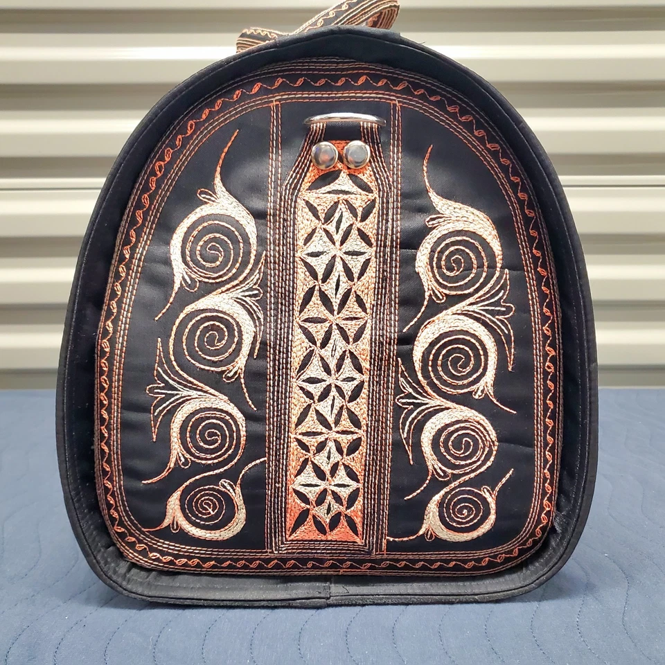 Banda Bag Gusi Weekender Handcrafted Vegan Leather Travel Duffel Bag Embroidered - Image 3 of 4