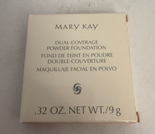 NIB Mary Kay Dual Coverage Beige 300 Powder Foundation Makeup .32 Oz