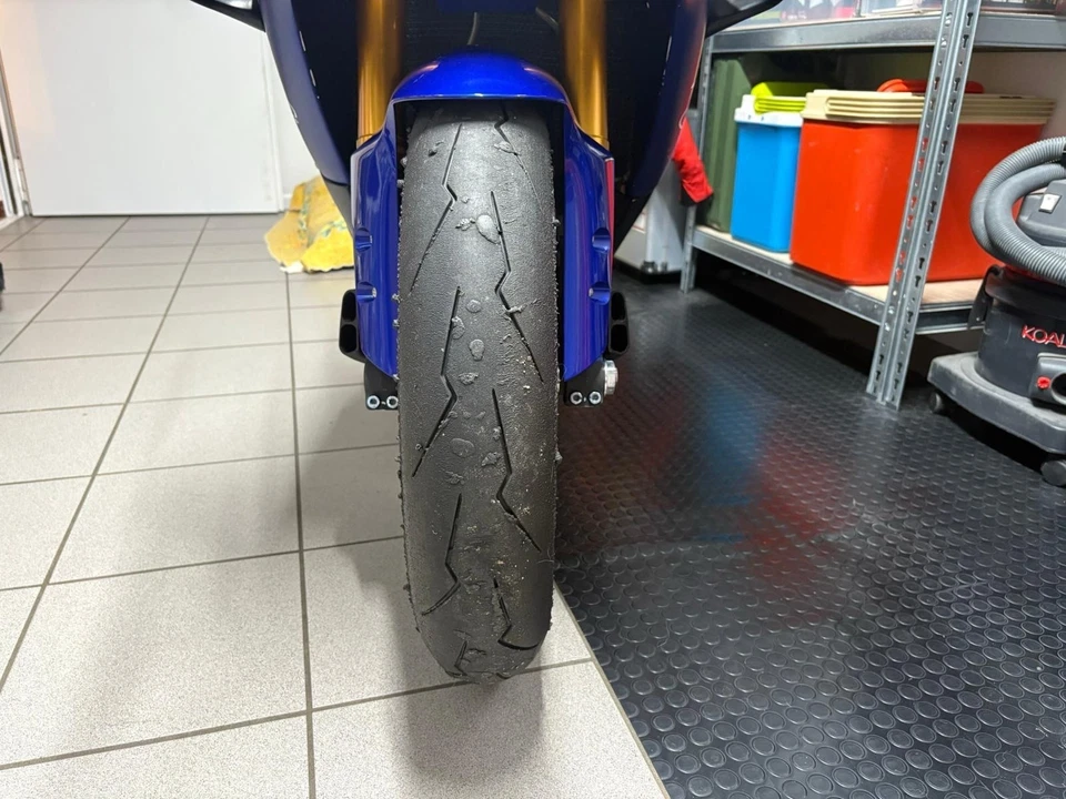 Par de conductos de freno Yamaha R1 2015-2024 - refrigeración de frenos - infusión de fibra de carbono - - Imagen 4 de 4