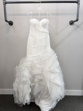 New sample Pronovias ivory Strapless Sweetheart Tulle Ruffle Ruched sz 12