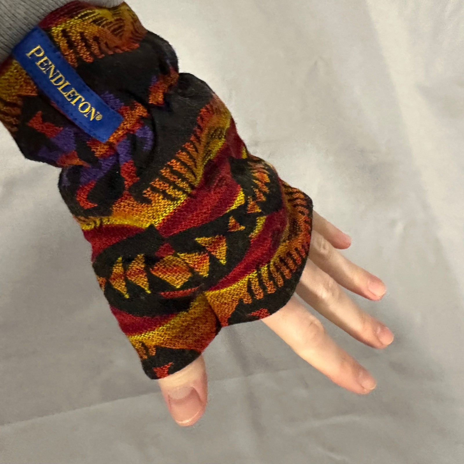 Pendleton Wool Mitten Single Glove Medium Multico… - image 9