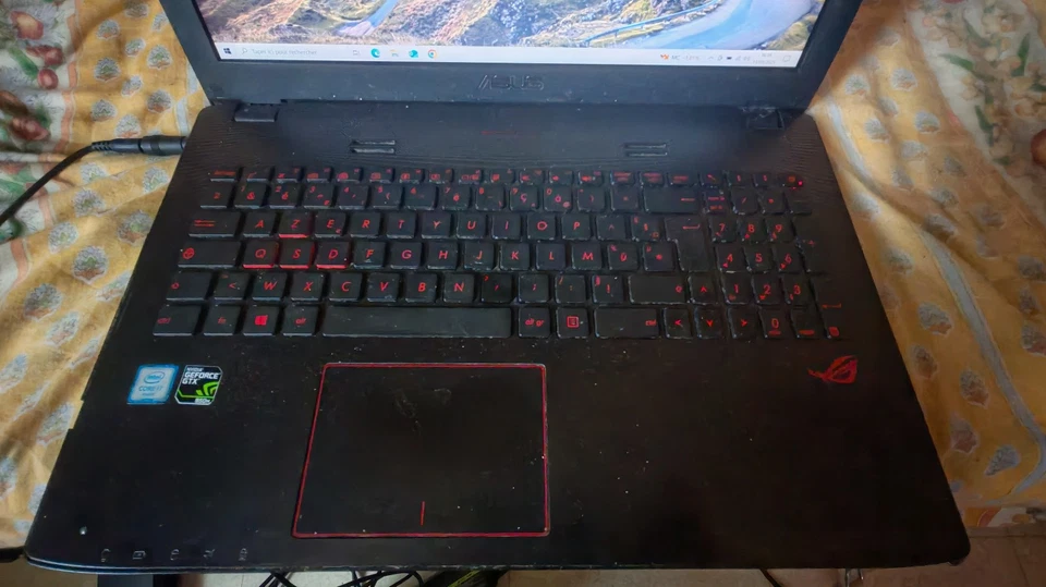 PC PORTABLE GAMER ASUS  GL552 15'6 INTEL CORE I7 6700HQ 500GO SSD 8GO GTX950M - Image 2 of 4