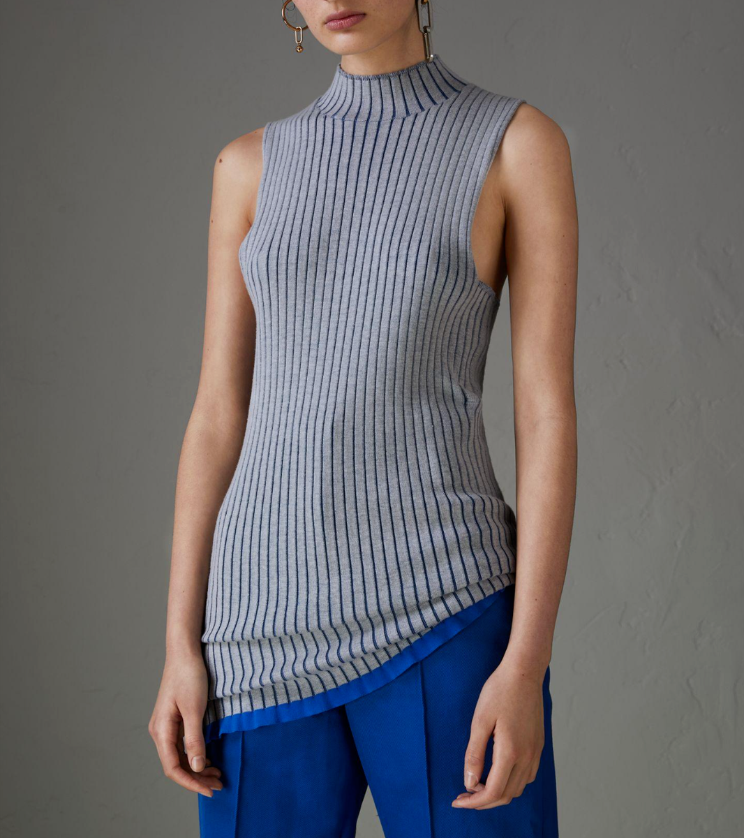 NWT Burberry Cashmere Silk Mock Neck Rib Knit Tank Top, White Blue