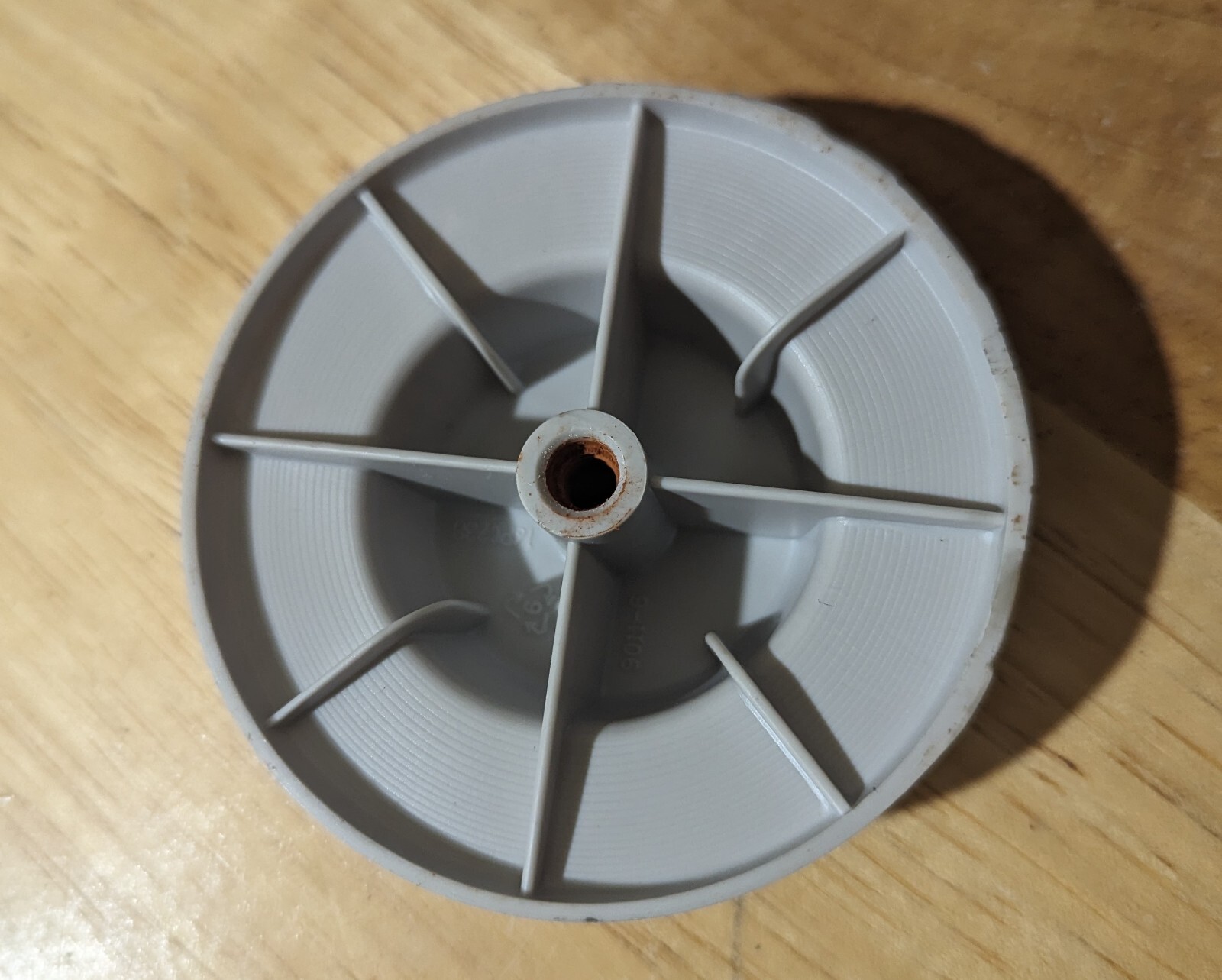 BLADE HOLDER ONLY LASKO 18" Fan screw KNOB Tighten Replace Nut Part