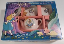 Walt Disney ALICE IN WONDERLAND TOY CHINA TEA SET JAPAN Rare VHTF Original