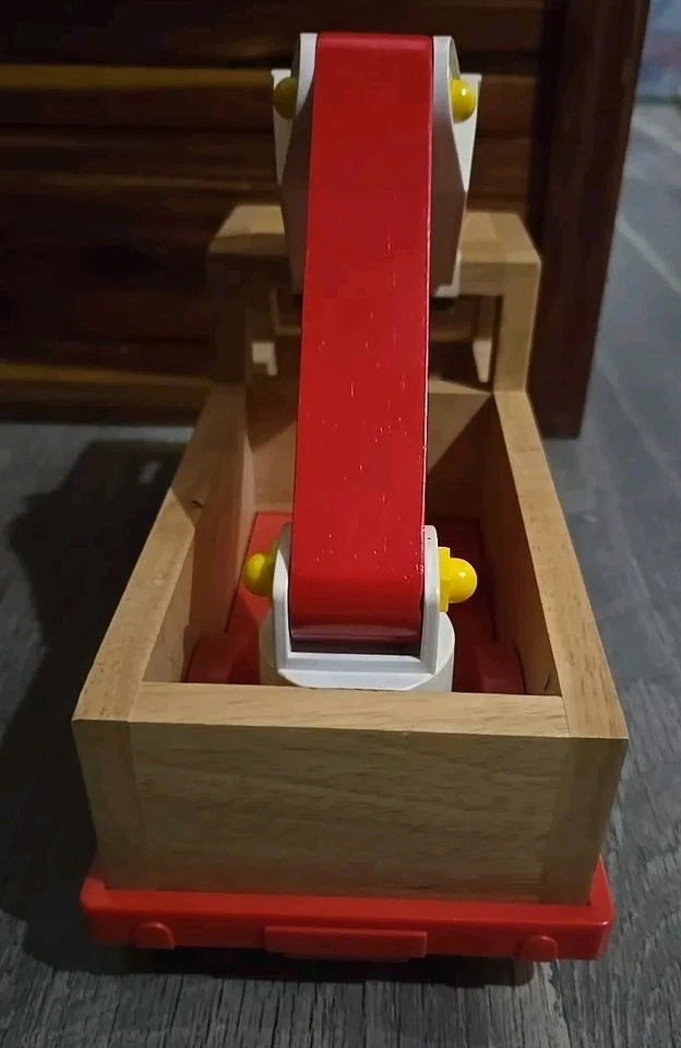 Hasbro 2007 ~ Tonka ~ Camión con escalera torre de bomberos ~ 60 aniversario 05186 Foto 3 de 4