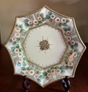 Nippon Plate Hand Painted 7.5“Octagonal With Gold Gilt  Floral Design