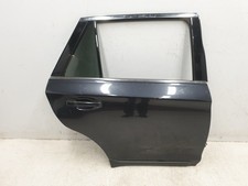 Porte arrière et accessoires Subaru OUTBACK