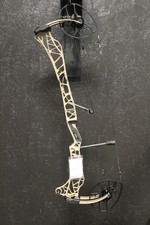 Mathews Lift XD - RH - 33" - 75# - Earth - BNIB