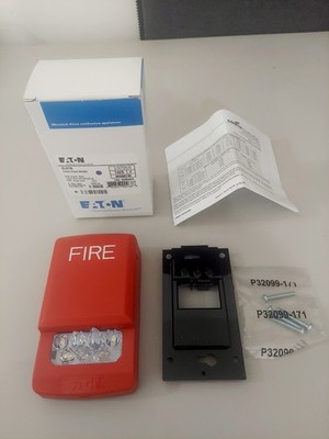 ELSTR Eaton Eluxa strobe, LED, wall, red, clear lens, 15/30/75/110/135/185 cd
