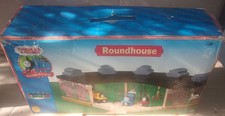 THOMAS AND FRIENDS WOODEN RAILWAY ROUNDHOUSE WITH BOX LOOKS GOOD BOX IS DAMAGED