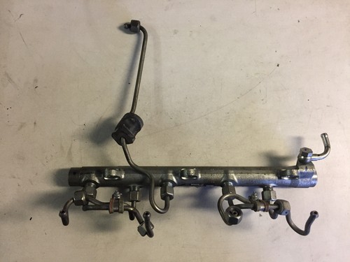 Einspritleiste Verteilerrohr Railrohr Druckspeicher BMW 3er E46 7787164