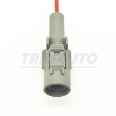 For 2004-2006 Toyota Sienna A/C Compressor Connector Pigtail Plug