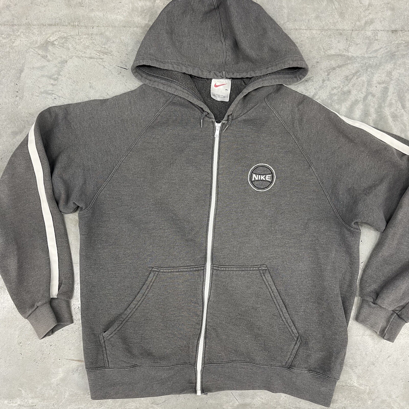 Vintage Nike Zip Up Hoodie Men's XL Gray Sports Skate 90s USA