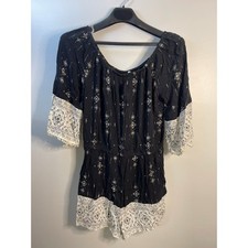 Mudd Womens XL Romper Black White Boho Print Pom Pom Trim 3/4 Sleeve Rayon