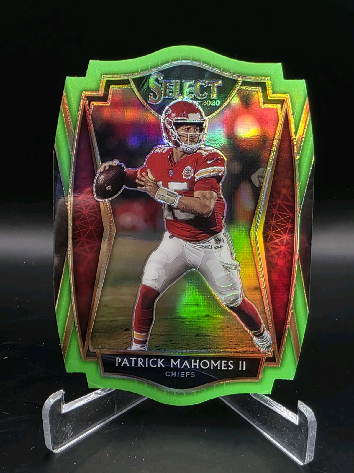 2020 Panini Select Football Neon Green Die-Cut Patrick Mahomes II PREMIER LEVEL