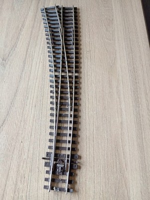 Peco SL-E87F Spurweite OO Feinstandard Electrofrog großer Radius gebogene linke Spitze