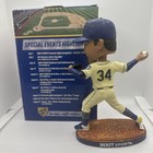 Authentic Felix Hernandez #34 King Felix Bobblehead 2016 Seattle Mariners NIB — photo 3