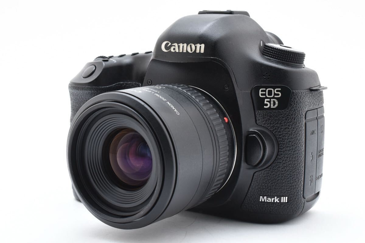 Canon EOS 5D Mark III DSLR Camera & EF 35-70mm f/3.5-4.5 Lens Set