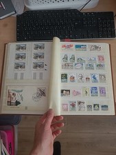 timbre Neuf De MONACO Et Fdc Et Coin Date sur 2 pages d'album