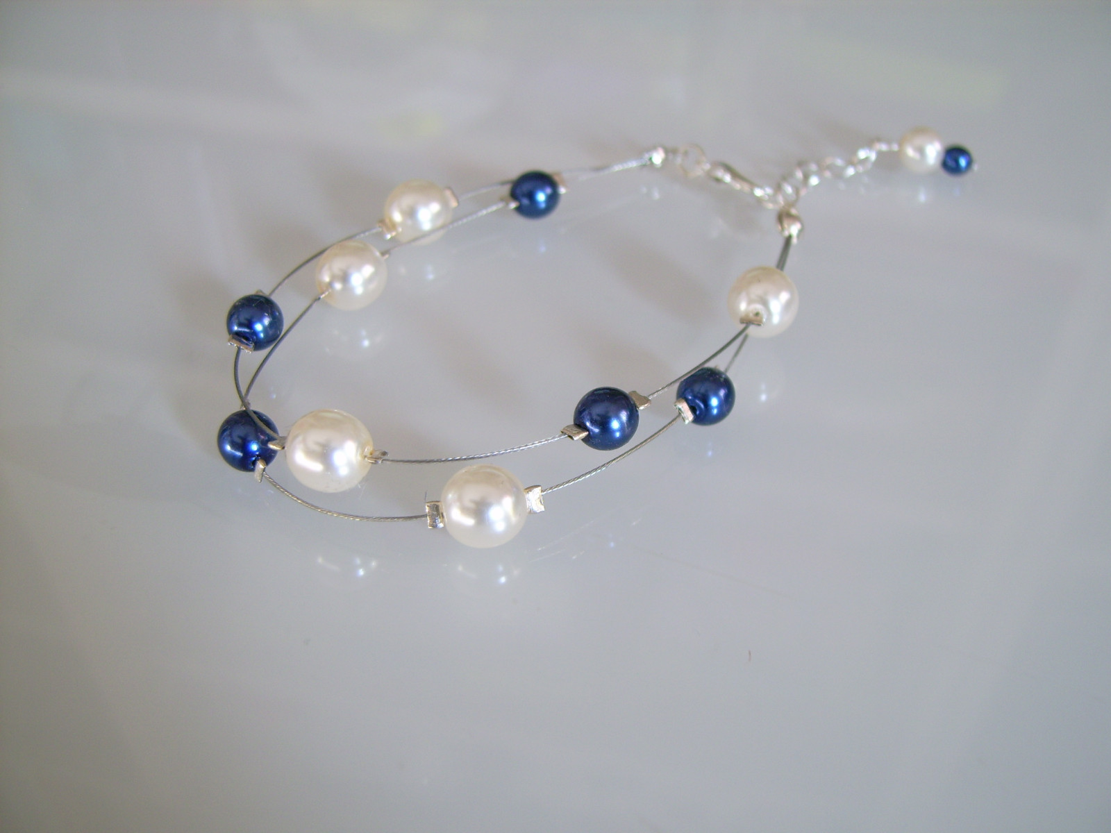 Collier Blanc Cassé/argenté Perle Pour Mariage Ou Soirée - Neuf Avec étiquettes