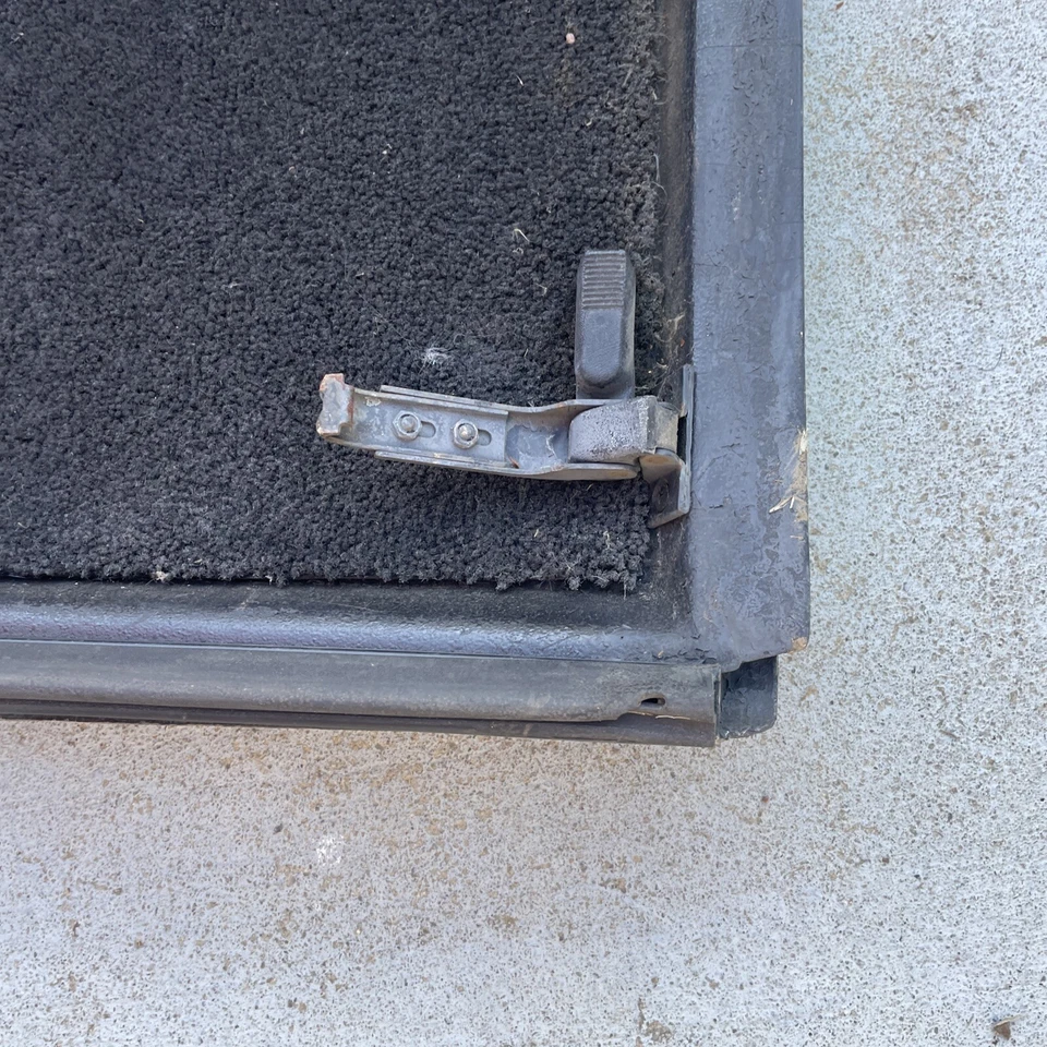 1970 - 1976 年保时捷 914 原装 Targa 上衣带闩锁 Compette — 第 4/4 张图片