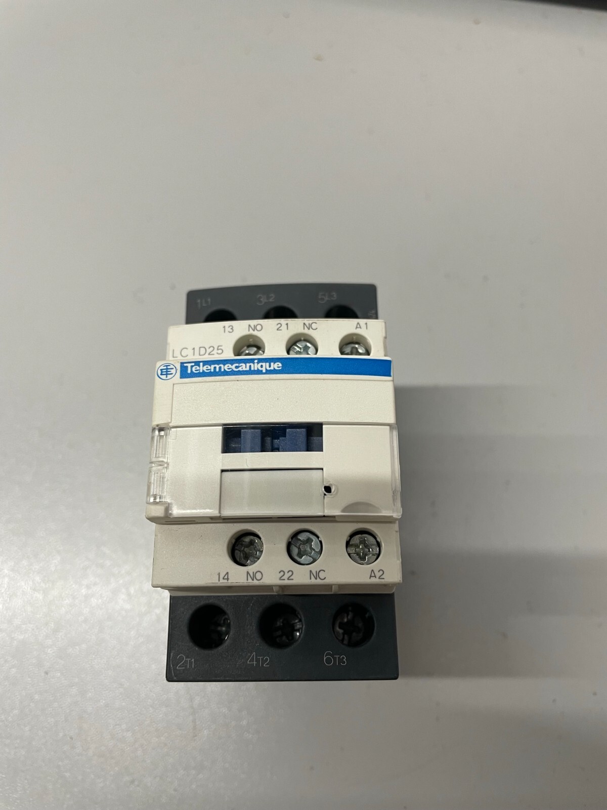 Contacteur LC1D25P7 240V 25A - Remplacement Pour Schneider, 3 Pôles, Montage Rail DIN