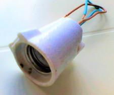 Lampenfassung – Elektrik Zubehör – Fassung für Glühbirne – Markenlos – Porzellan