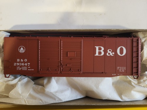 HO Accurail B O Baltimore Ohio 40' DD Steel Boxcar 293647 kit # 3002 con caja | Zustand: New