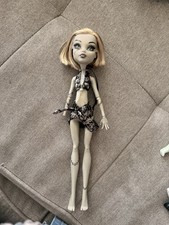 Monster High Skull Shores Frankie Stein