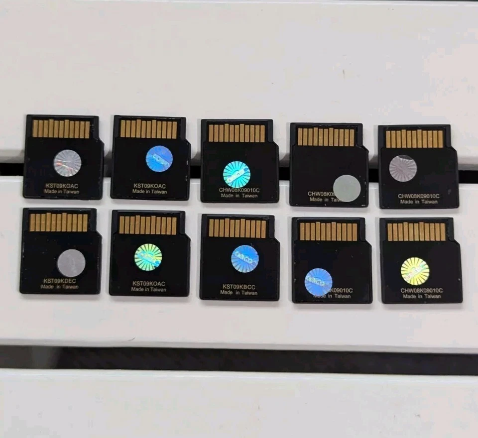 Lotto lavoro 10 x scheda di memoria Kingston MiniSD per Nokia Mini SD 512mb rara - Immagine 3 di 3