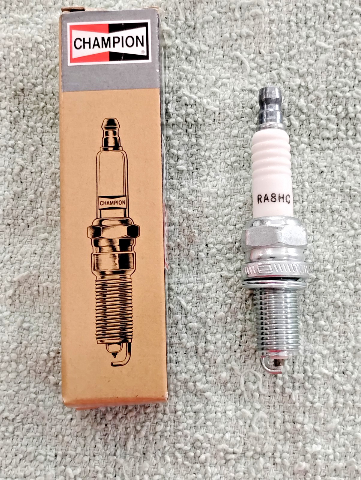 Champion Copper Plus Spark Plug 810, RA8HC