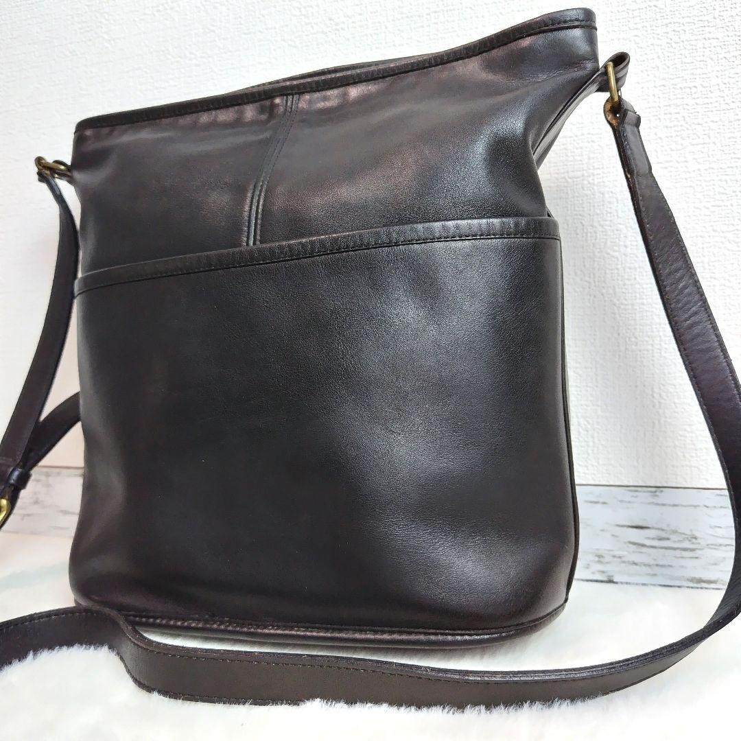Coach Women's Shoulder Bag Handbag Purse Black Leather Solid Used Bag