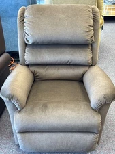 Golden Technologies Power Lift Recliner Chair, Brown