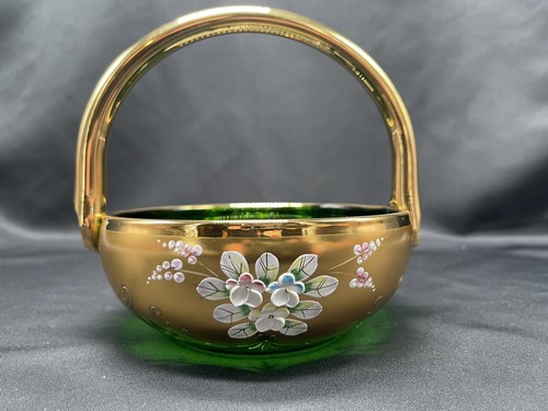 VINTAGE CZECH BOHEMIAN EMERALD GLASS BASKET WITH GOLD ENCRUSTED - Picture 16 of 16