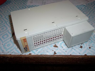 SAIA PCD CONTROL DEVICE B90 PCD4.B900 VER B 16X24VDC DIGITAL MODULE (WL38-2)