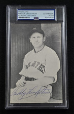 FREDDIE LINDSTROM Signed Real Photo Postcard-HALL OF FAME-GIANTS-PIRATES-PSA