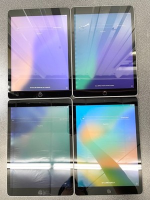 Lot of 4 x Apple iPad 9th Gen 64 GB, 10.2 in - LCD issue